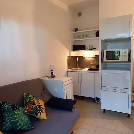 Location Dans Residence Calme, Proche Mer Кавалер-сюр-Мер Экстерьер фото